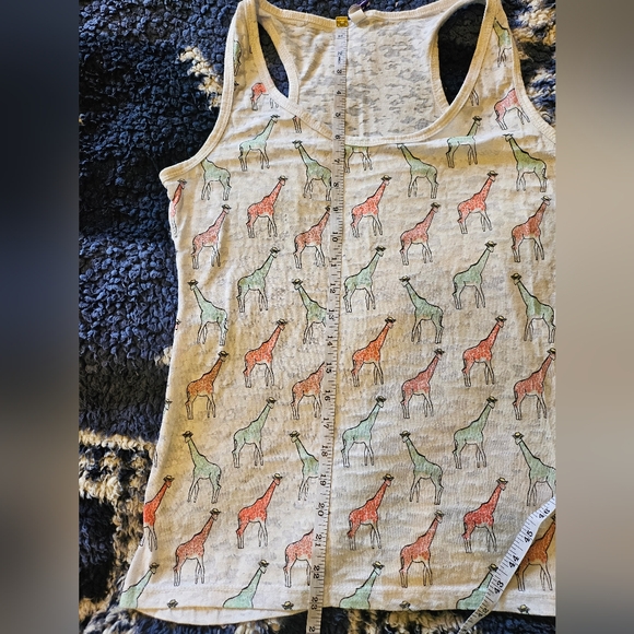 🦒 Giraffe Top - M - Picture 5 of 5